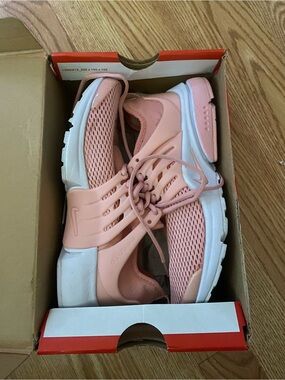 Nike Pink Lace-Up Mesh Athletic Sneakers